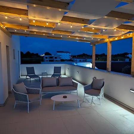 Petra Apartment